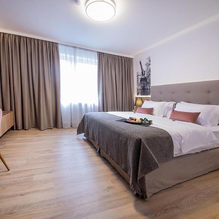 Gaestehaus Zum Roten Hahn Lüneburg Екстериор снимка