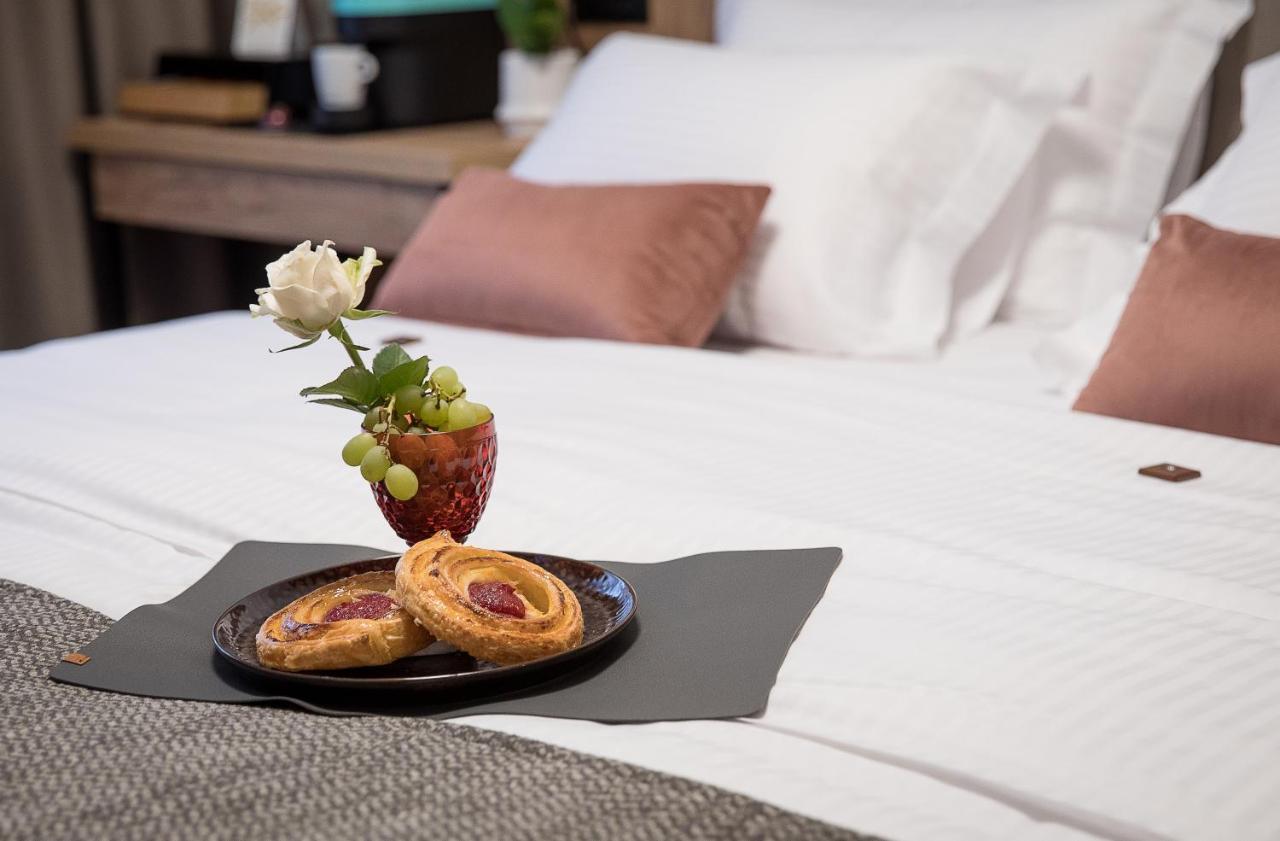 Gaestehaus Zum Roten Hahn Lüneburg Екстериор снимка