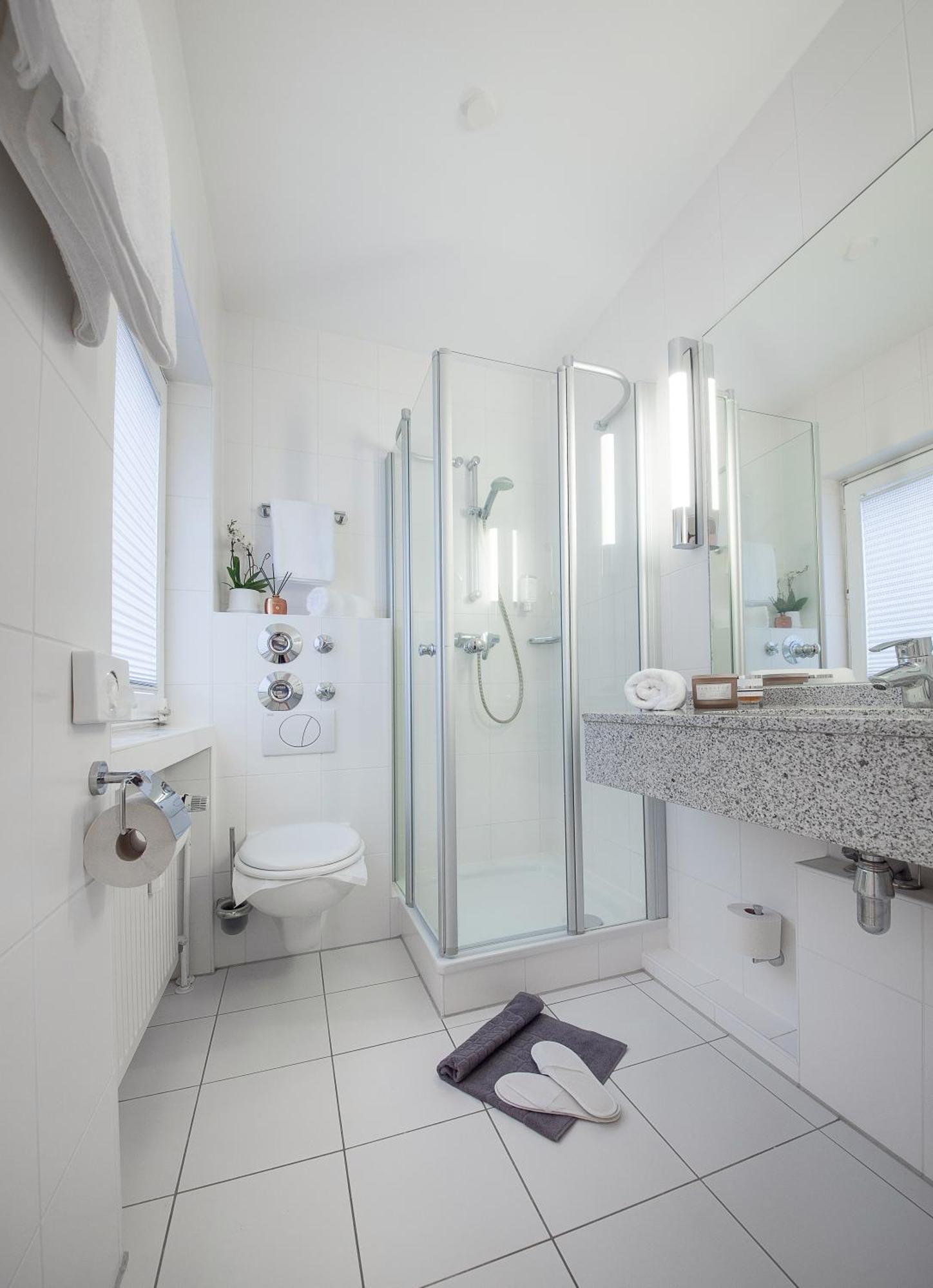 Gaestehaus Zum Roten Hahn Lüneburg Екстериор снимка